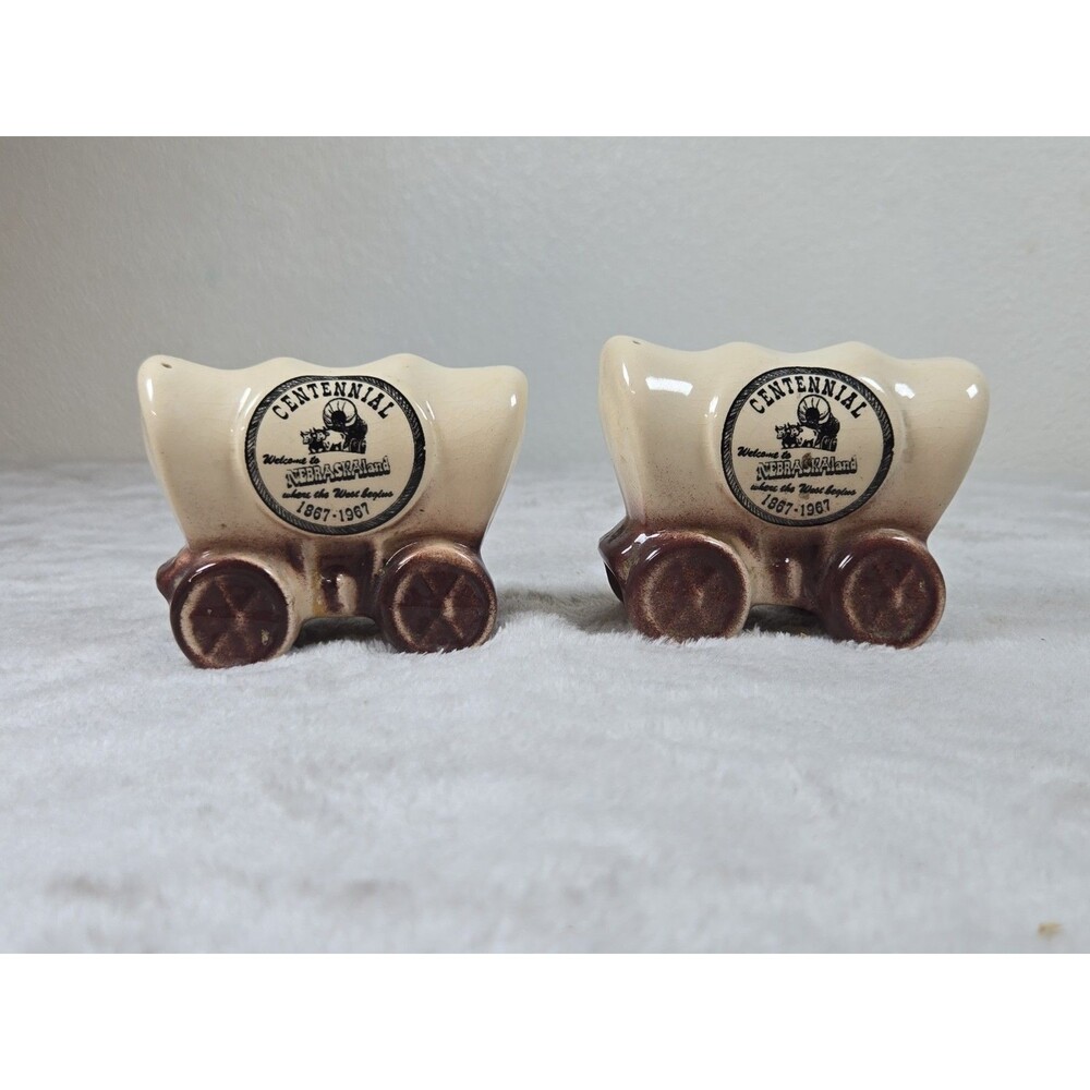 1967 NEBRASKA Centennial Salt Pepper Set CONESTOGA Wagon Klay Kraft Milford NE